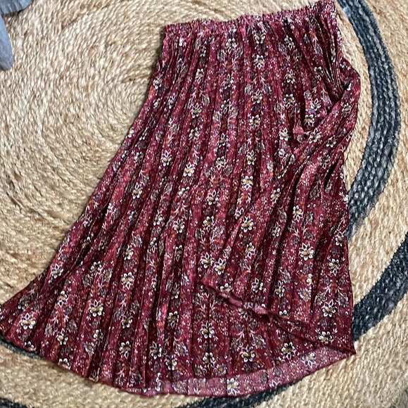 Max studio skirt - Picture 3 of 5